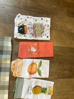 Assorted Decorative seasonal Kitchen Towels